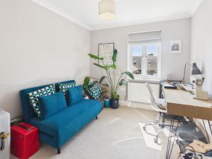 Bedroom 3 - click for photo gallery